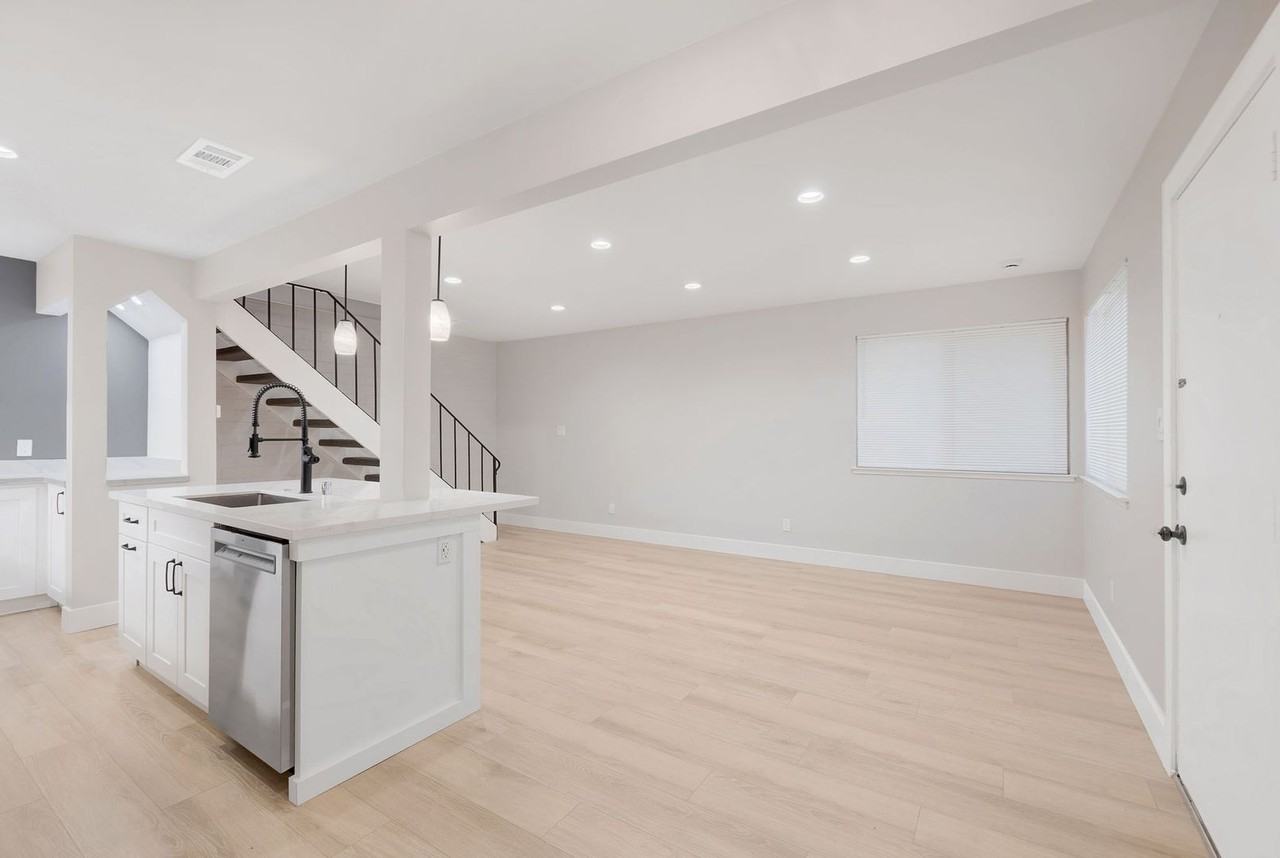 2816 Pole Line Road #2 - Photo 7 of 13