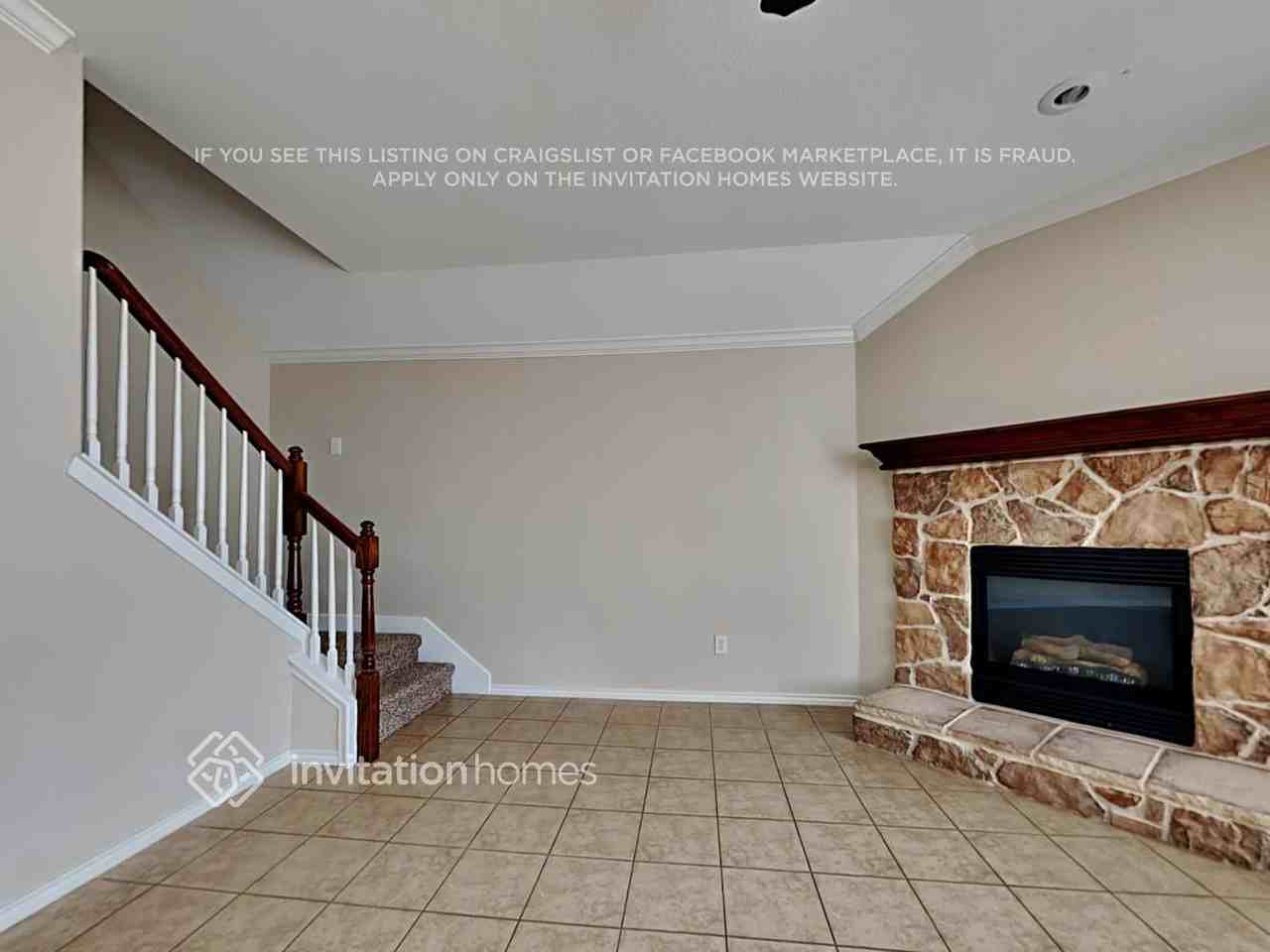 10645 Devinstone Dr - Photo 5 of 20