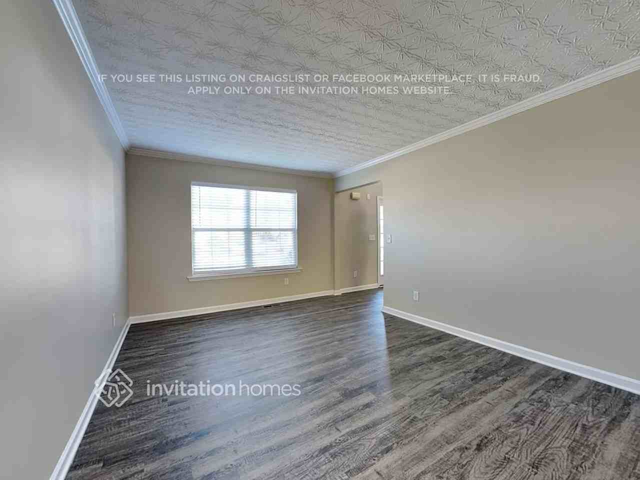 835 Roxfield Ct - Photo 5 of 23