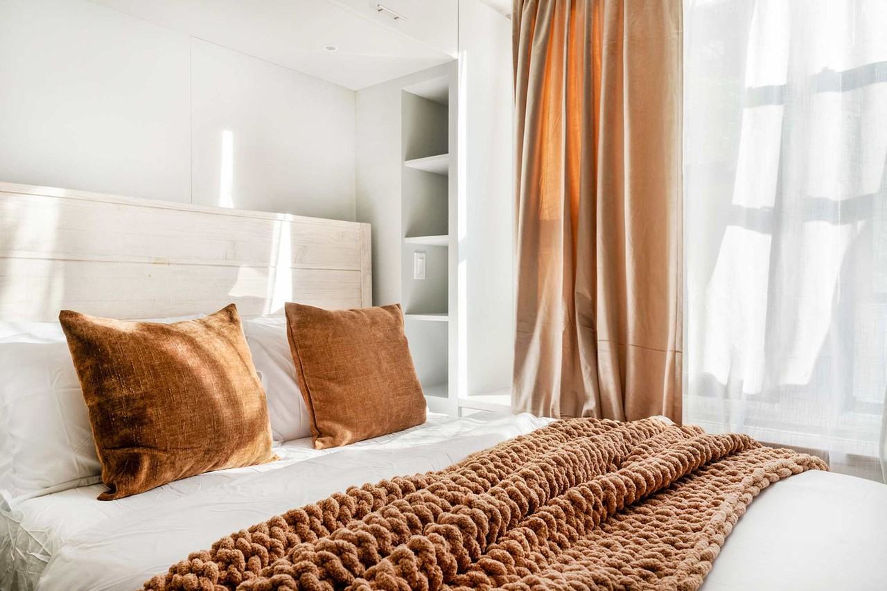 West 73rd Street 240 - Photo 2 of 26