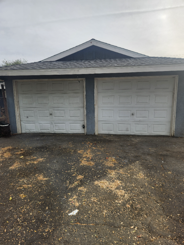 5121 Merle St #B - Photo 6 of 8