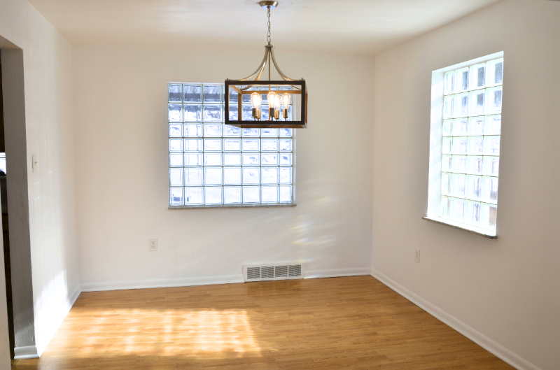 4641 Gladstone St - Photo 3 of 14