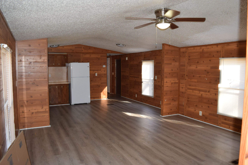 2060 Deborah Ln #8 - Photo 7 of 20