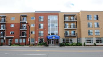featured image of 12300 Boulevard Laurentien