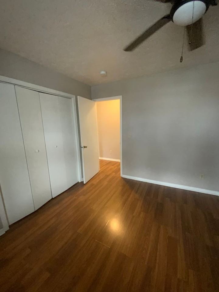 SG / 2 SFH / Barn - Photo 4 of 5