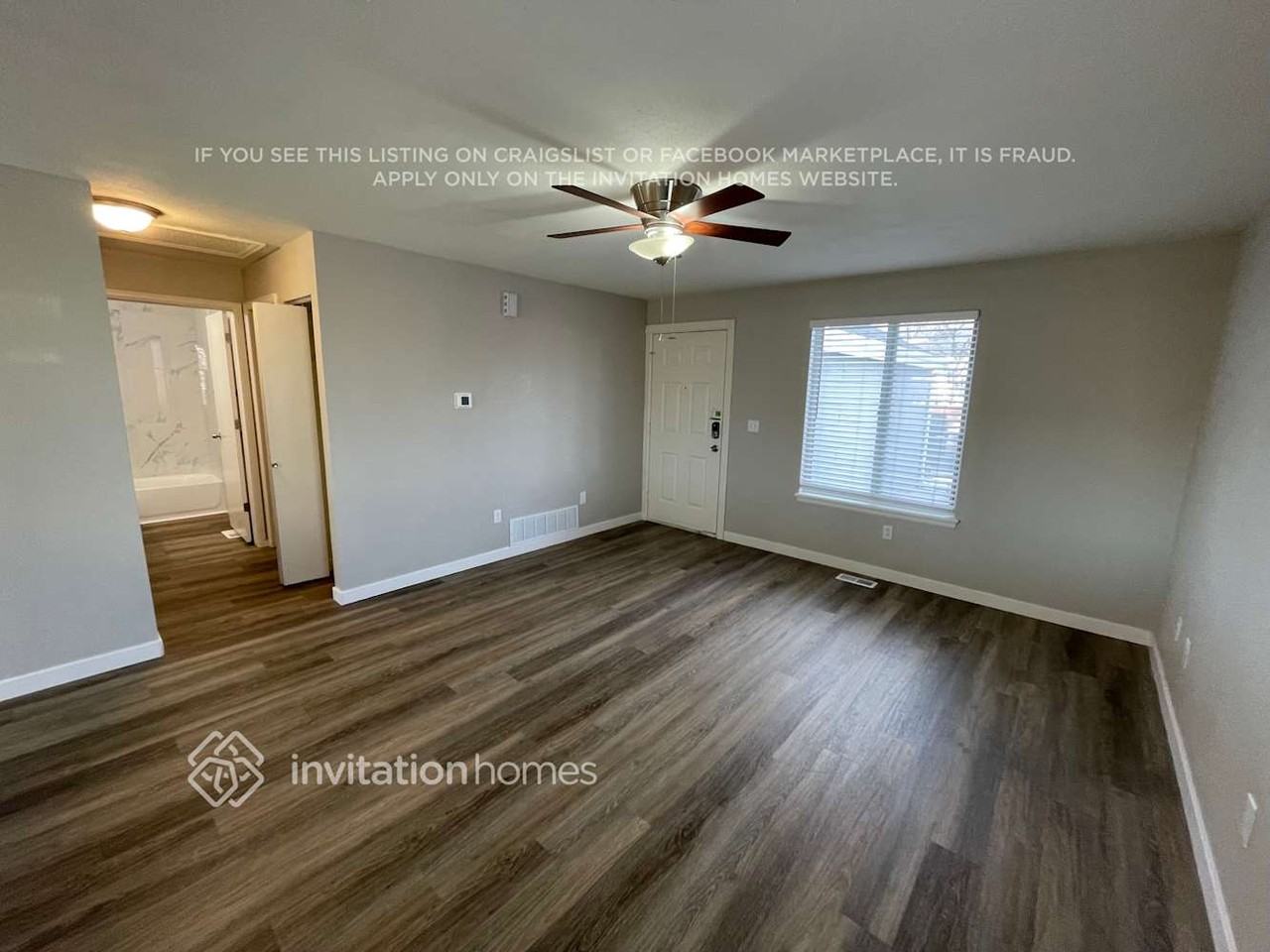 5280 E 112th Ct - Photo 2 of 16