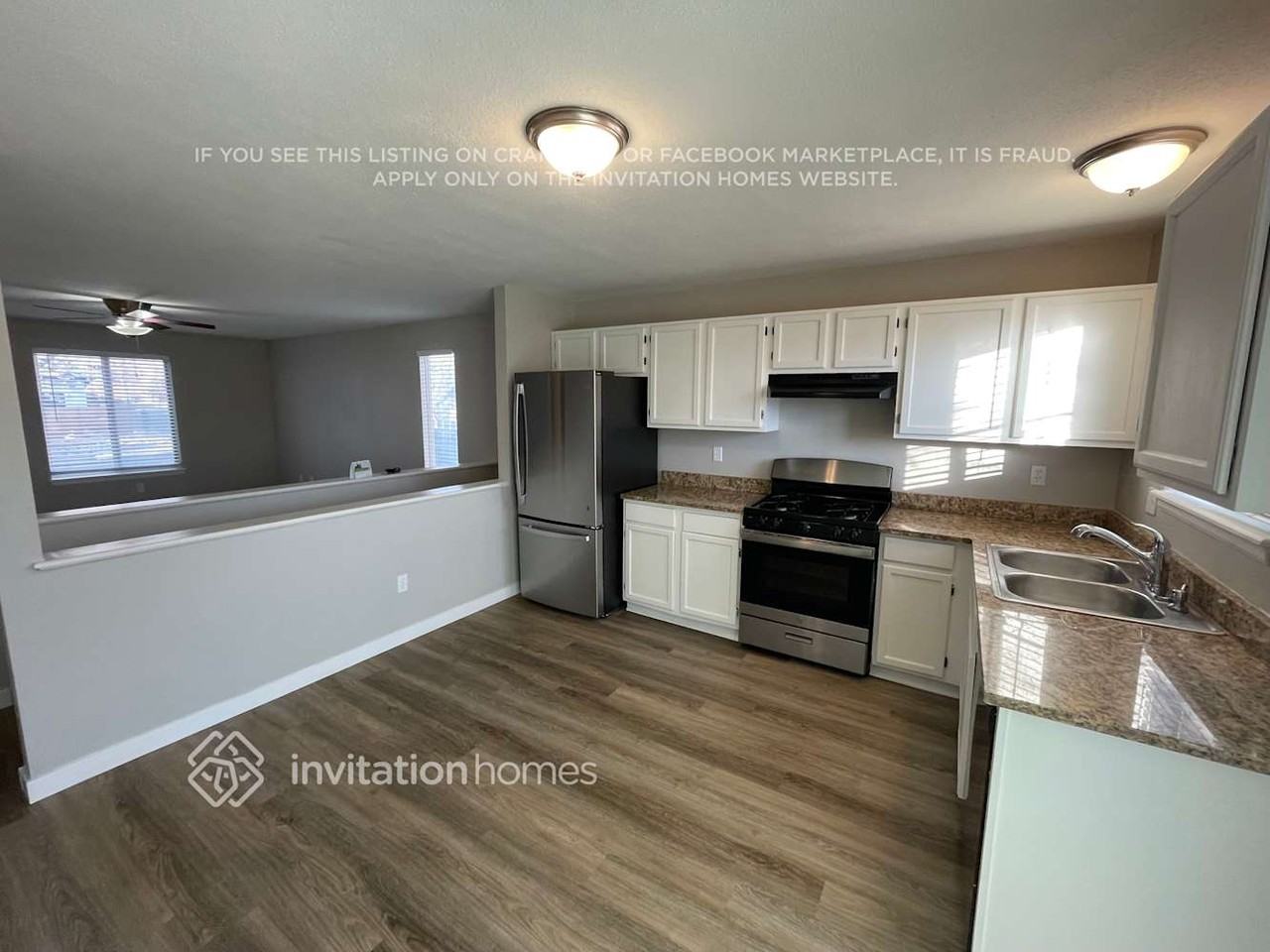 5280 E 112th Ct - Photo 4 of 16