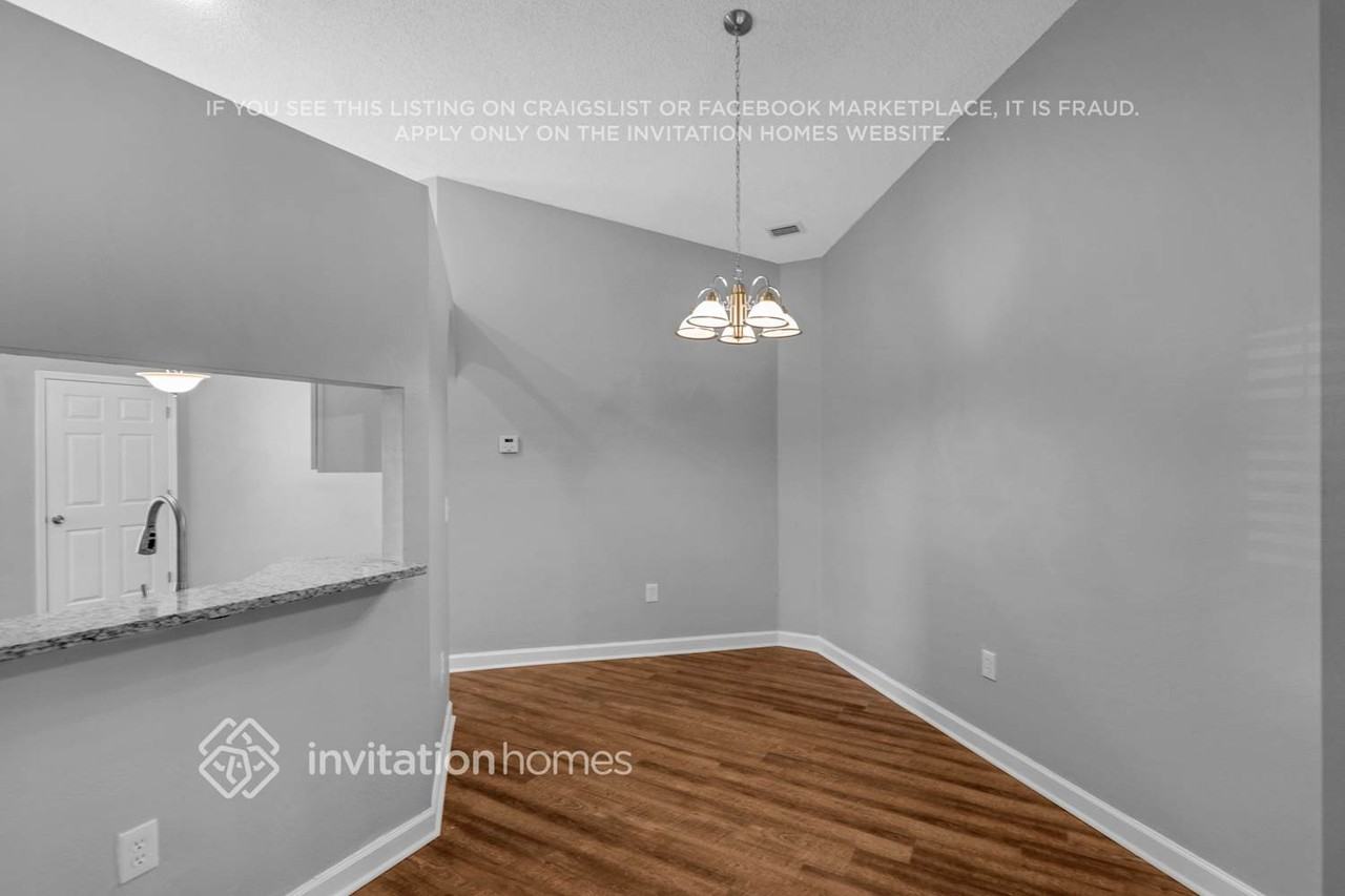 2058 Sarah Louise Dr - Photo 7 of 24