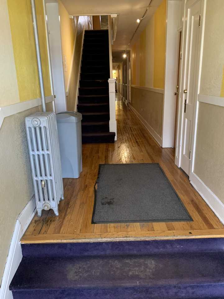 1275 Pearl - Photo 2 of 5