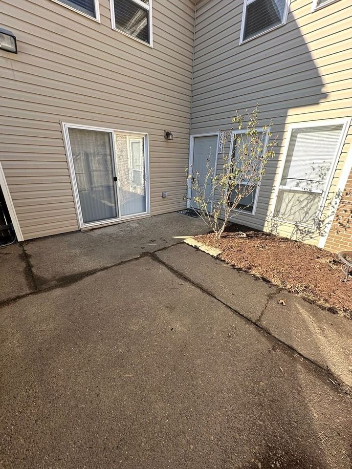 6770 Enchanted Oak Pl - Photo 2 of 12