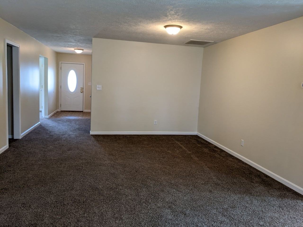 8065 E Audrey Ave - Photo 6 of 15