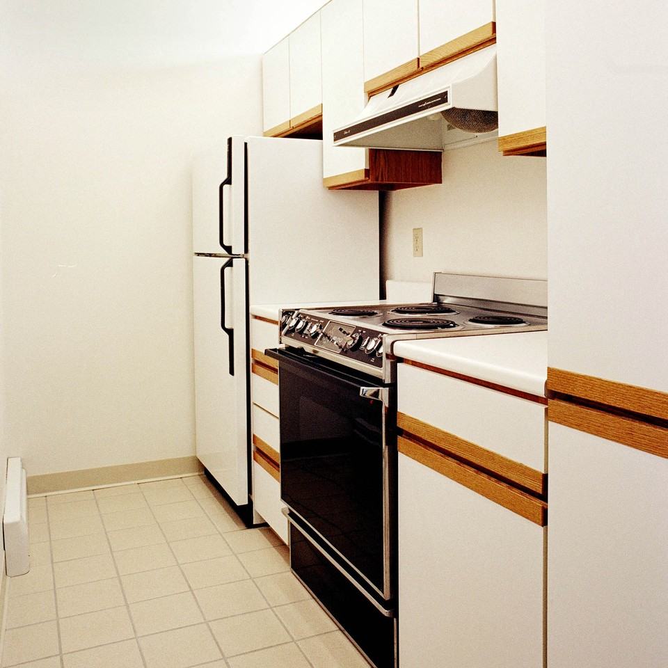 260 Shady Avenue #21 - Photo 3 of 4