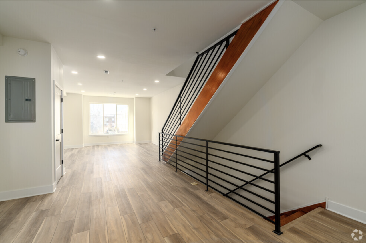 2500 E Tioga St #C24 - Photo 3 of 28