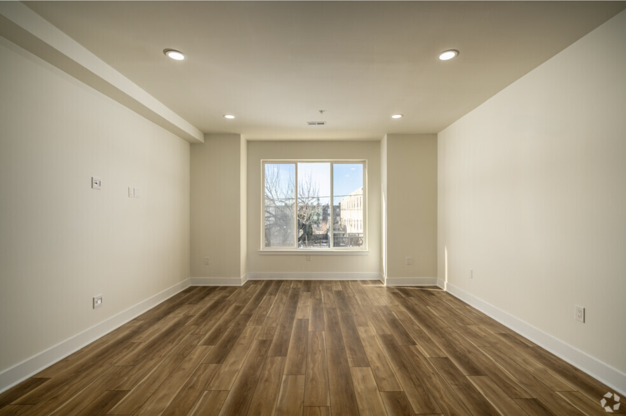 2500 E Tioga St #C24 - Photo 7 of 28