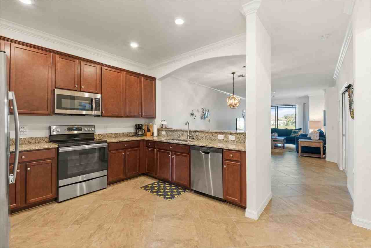 12527 Felice Dr #NA - Photo 5 of 35