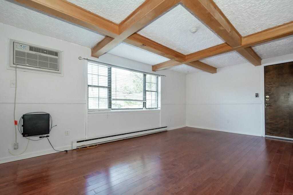 24 Spencer Rd #20N - Photo 5 of 13