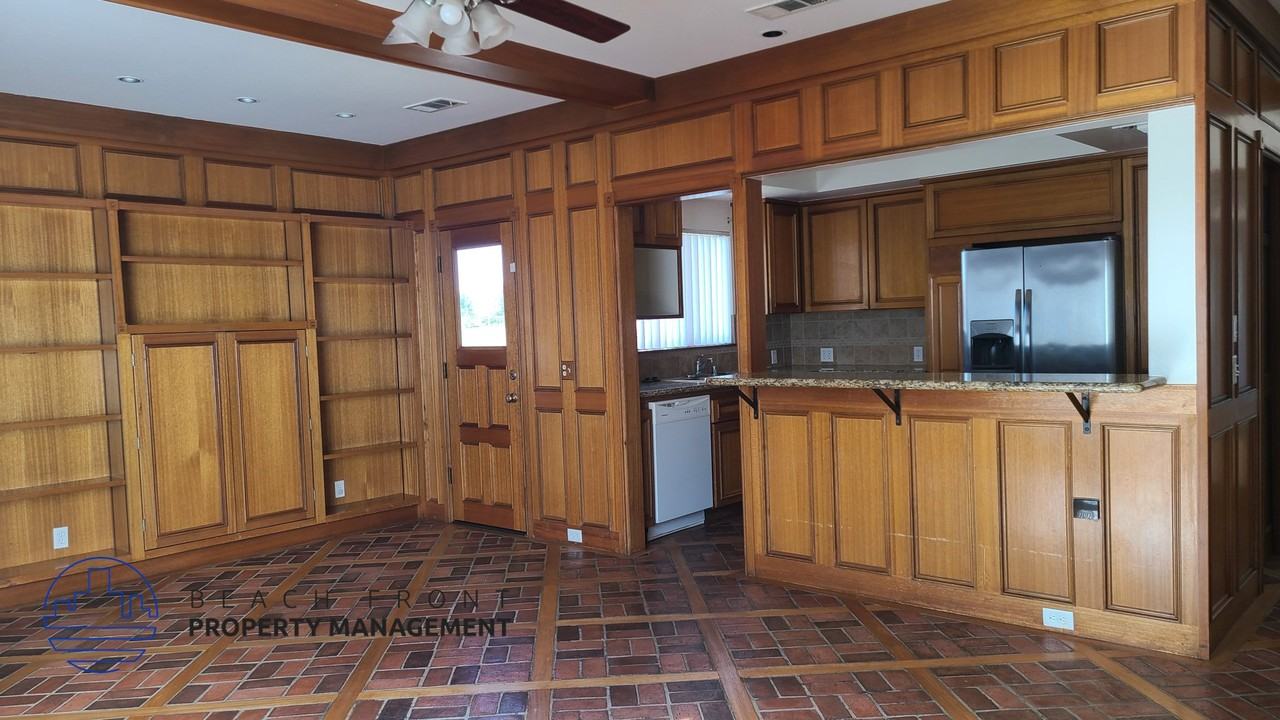 11500 E 215th St. - Photo 2 of 10
