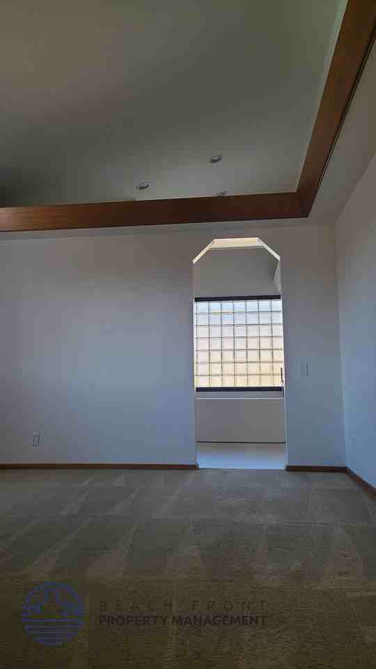 11500 E 215th St. - Photo 7 of 10