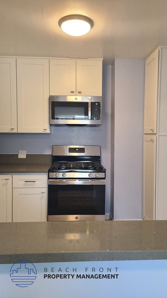 1534-1548 W. 20th St. - Photo 3 of 15