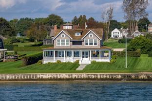 7 Pettipaug Ave - Photo 1 of 1