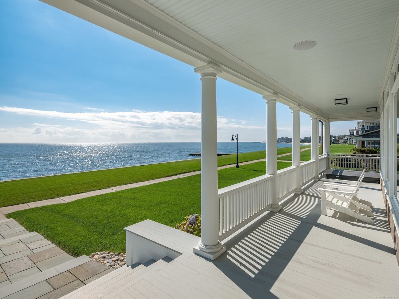 7 Pettipaug Avenue - Photo 4 of 37