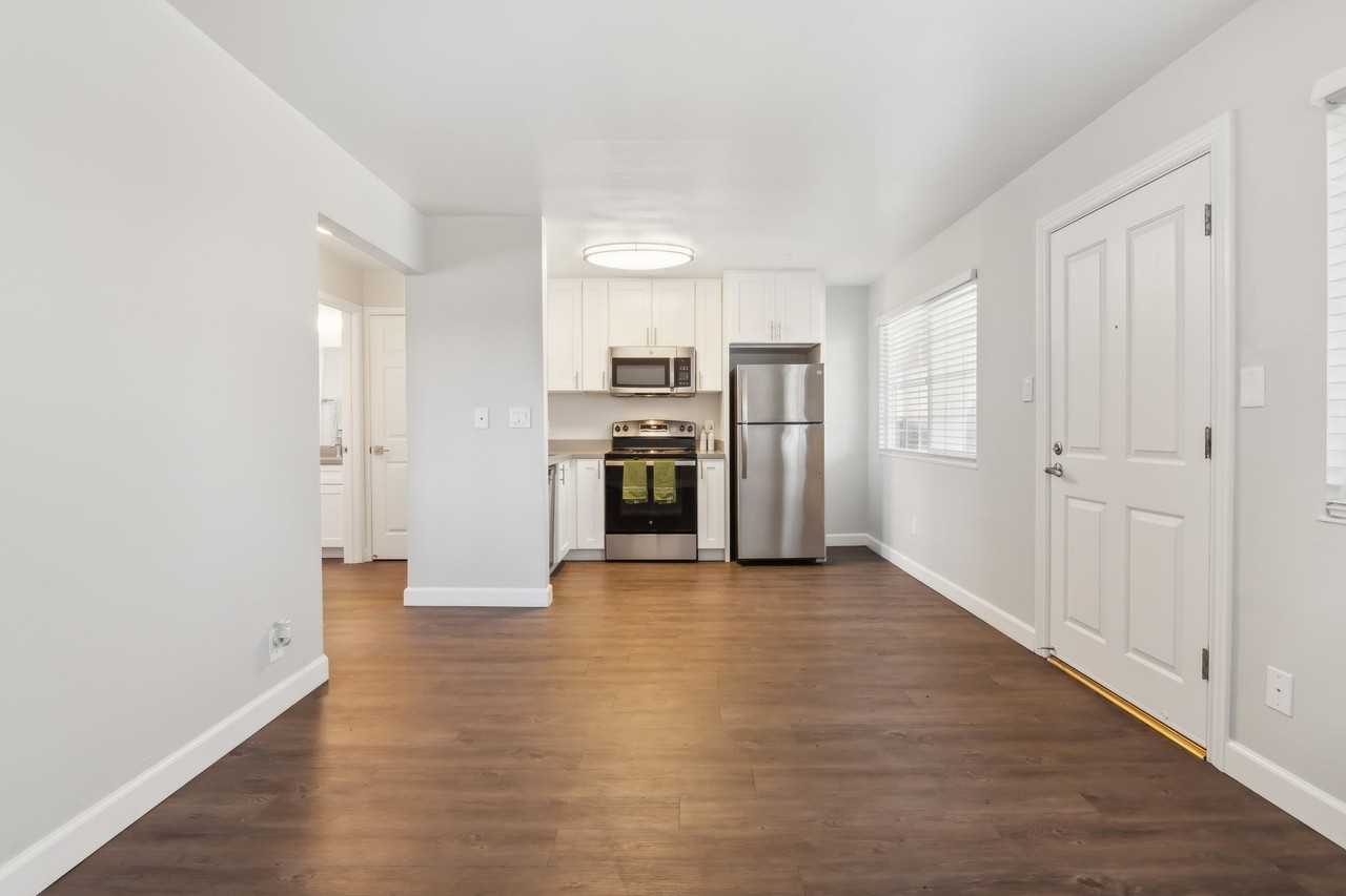 Paseo Gardens - Photo 3 of 13