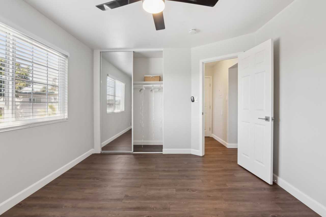 Paseo Gardens - Photo 4 of 13