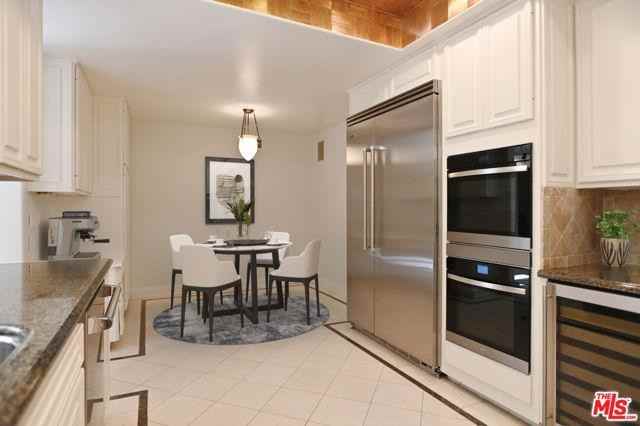 2243 Century Hl - Photo 3 of 8