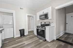 featured image of E 3rd St