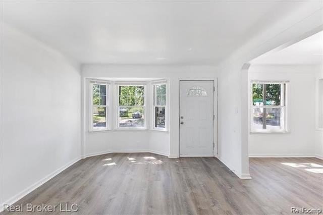 19974 Ferguson St - Photo 7 of 16