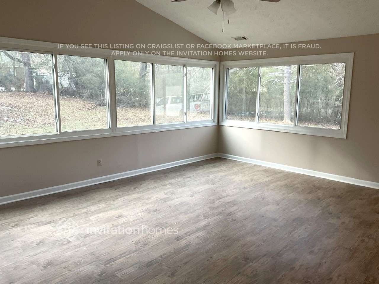 100 Brookview Ct - Photo 4 of 15