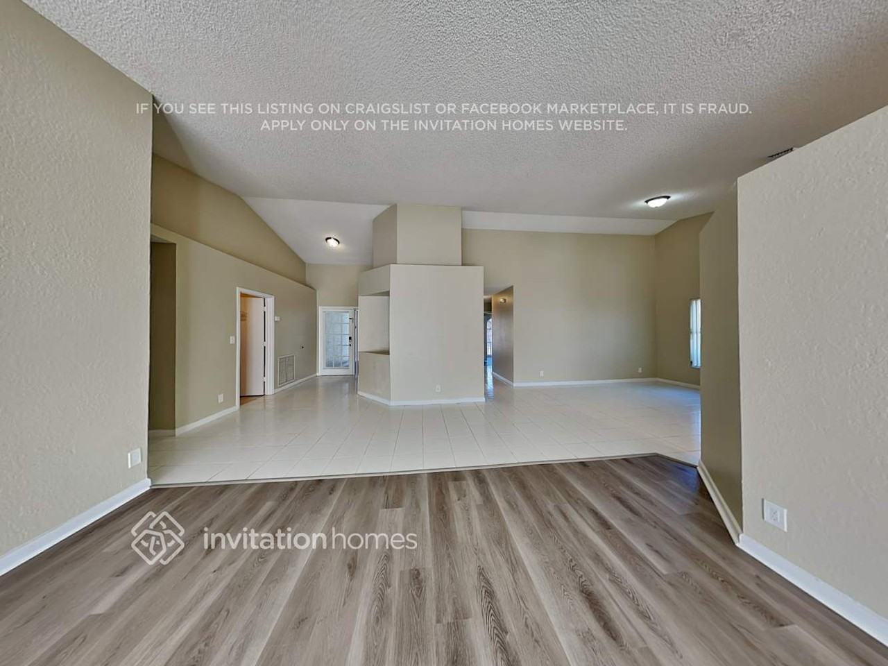 5347 Nw 99th Ln - Photo 3 of 23
