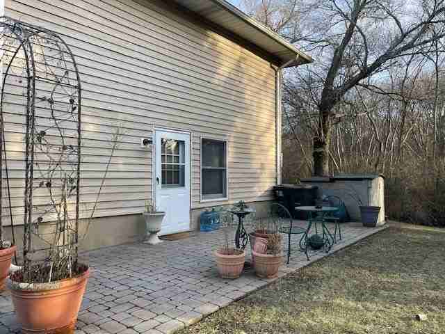 305 Idaho St - Photo 2 of 21