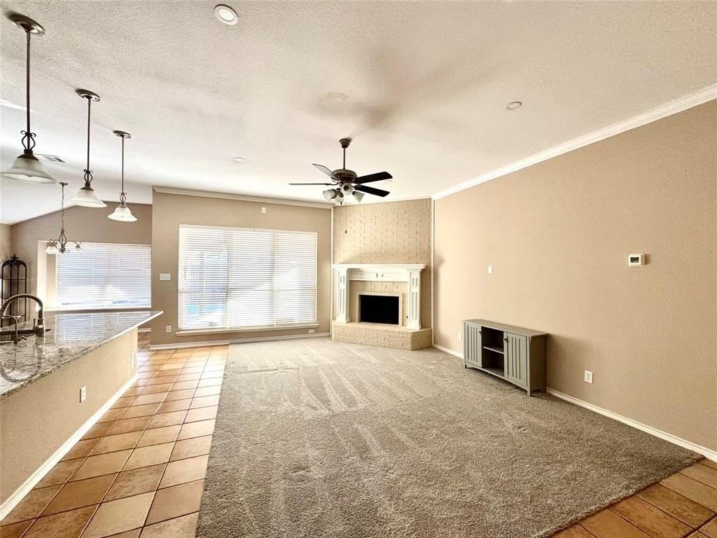 15723 Wrangler Dr - Photo 2 of 29