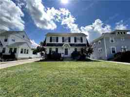 featured image of 111 Englewood Rd