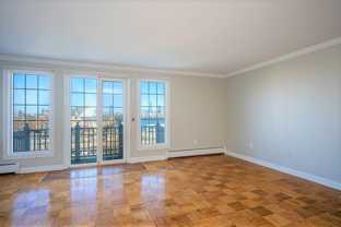 109 Shearwater Ct E - Photo 1 of 1