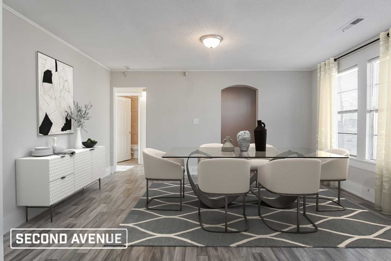 2908 Avenue I - Photo 5 of 28