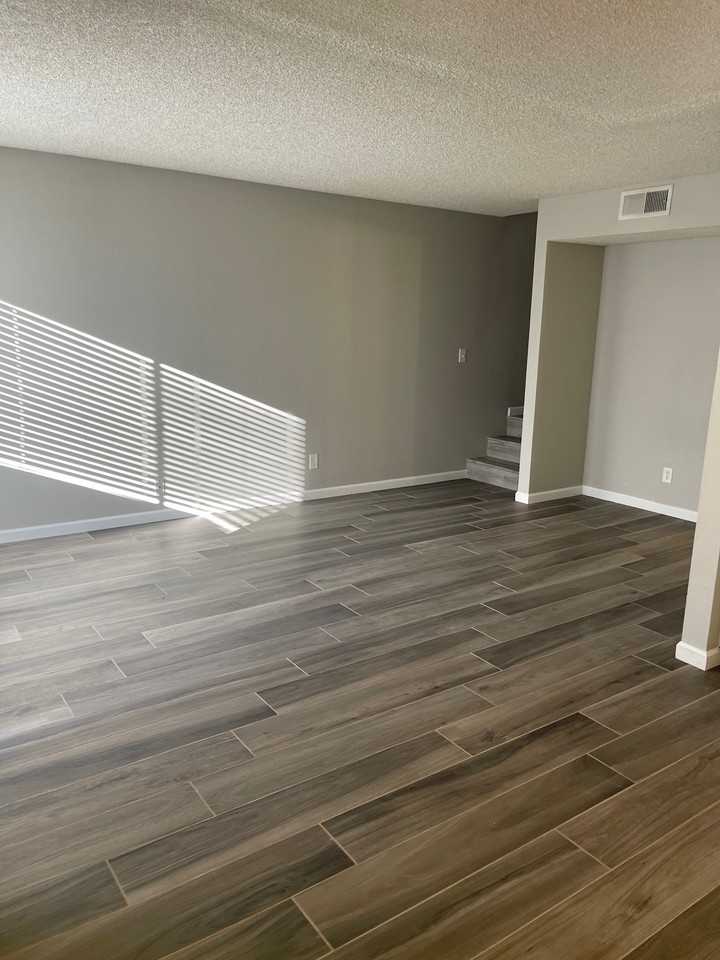 320 Champlin Avenue - Photo 2 of 15