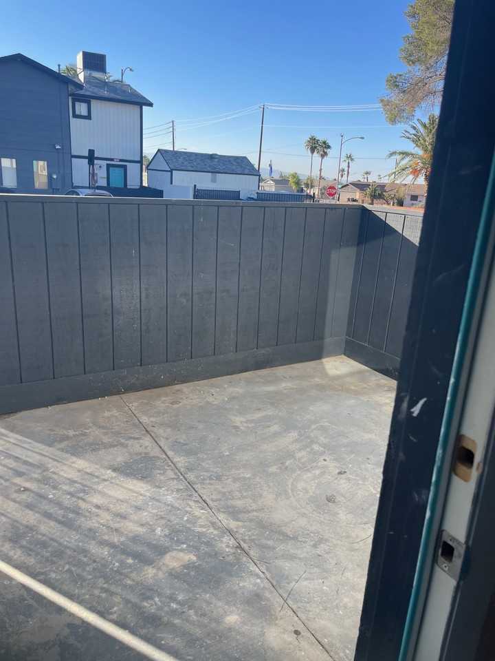 320 Champlin Avenue - Photo 3 of 15