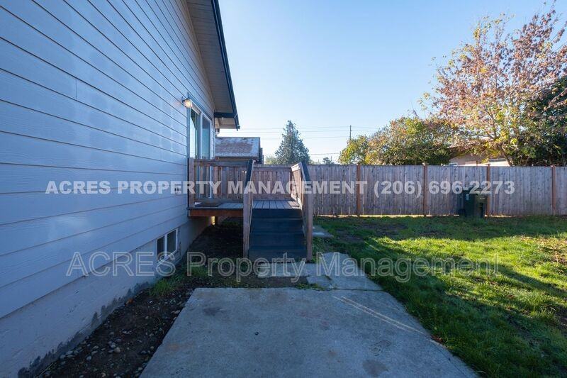 3620 S D St - Photo 4 of 26