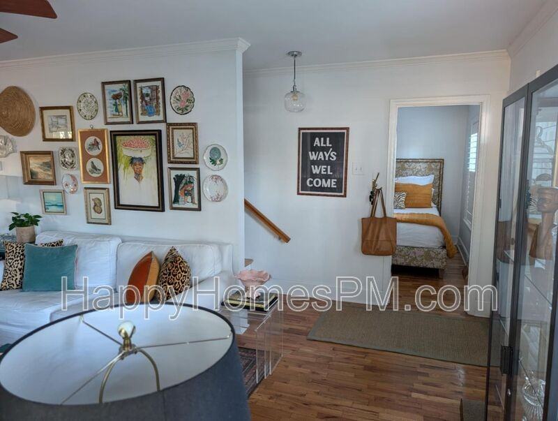 4494 Durant Ave - Photo 4 of 48