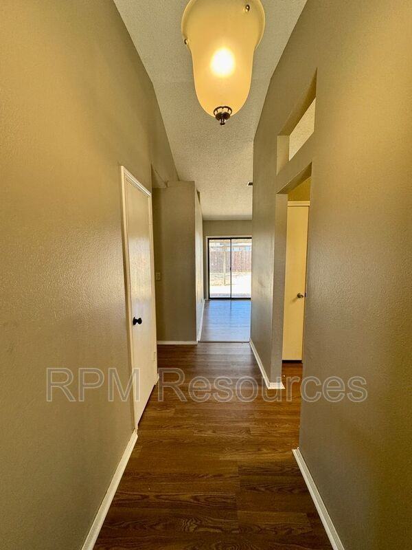 8317 Woodhue Dr - Photo 2 of 23