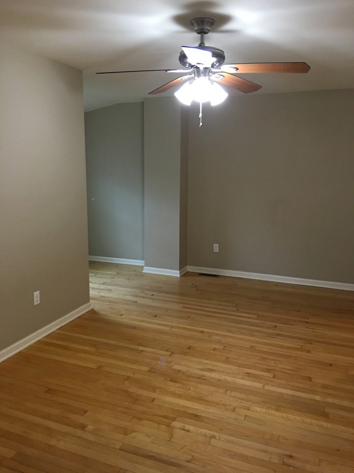 524 Valley Rd - Photo 3 of 11