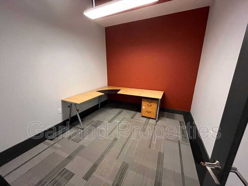 416 Campbell Ave Sw - Photo 2 of 9