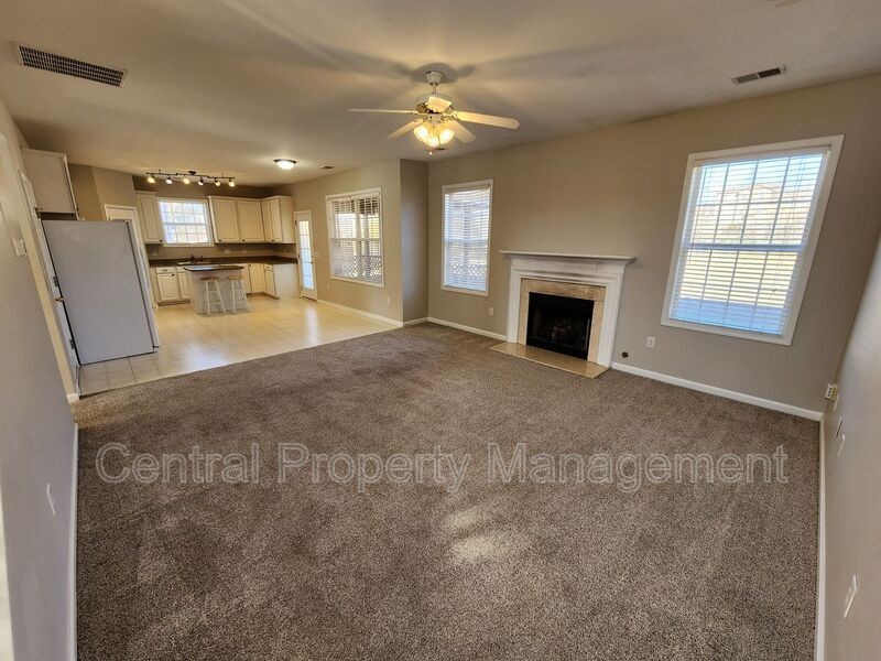 202 Tanner Chase Way - Photo 5 of 16
