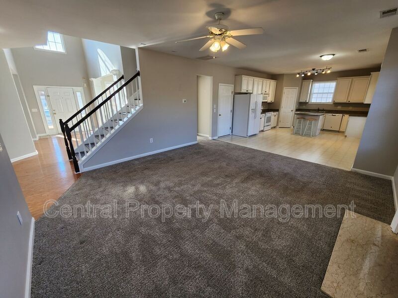 202 Tanner Chase Way - Photo 6 of 16