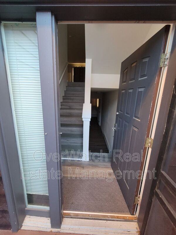 3700 Carleton Ave - Photo 2 of 22