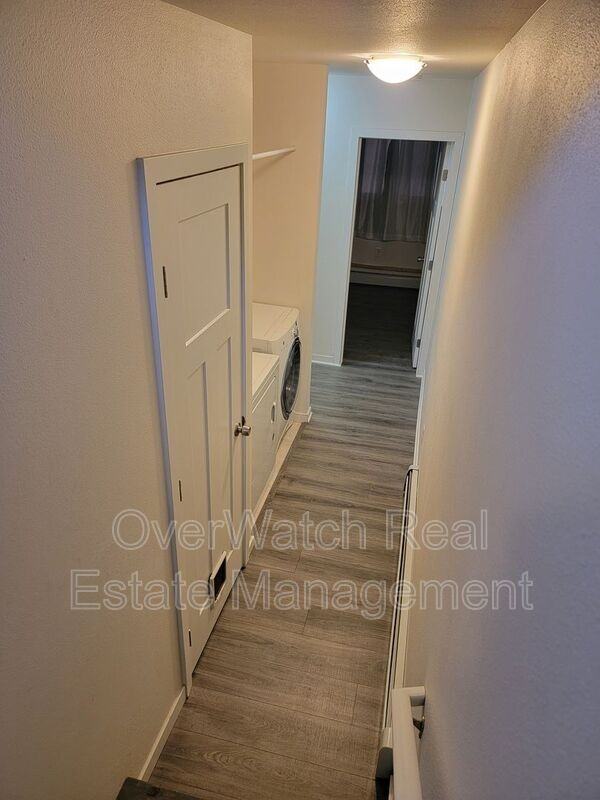 3700 Carleton Ave - Photo 3 of 22