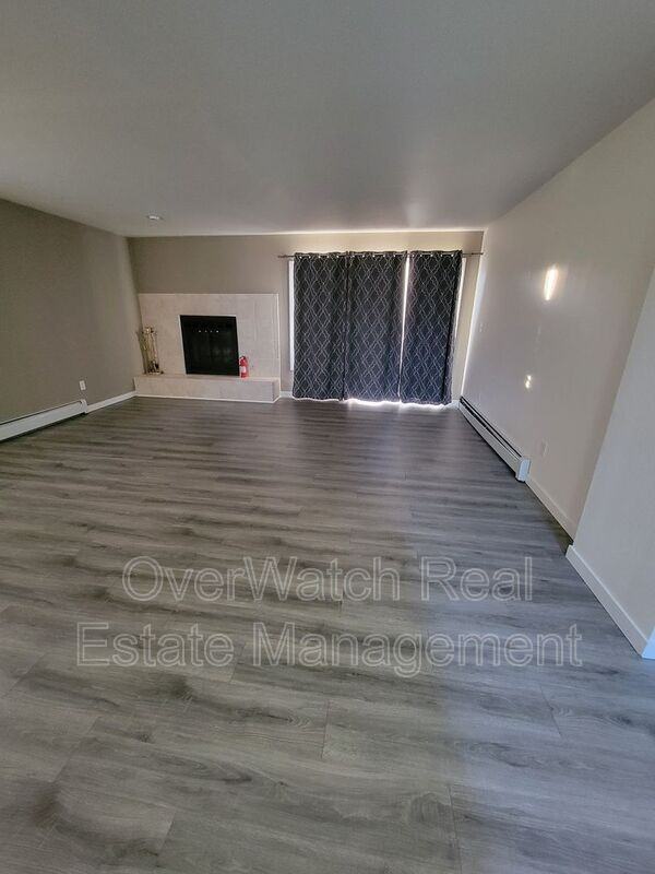 3700 Carleton Ave - Photo 6 of 22