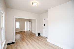 featured image of 219 S Menlo Ave